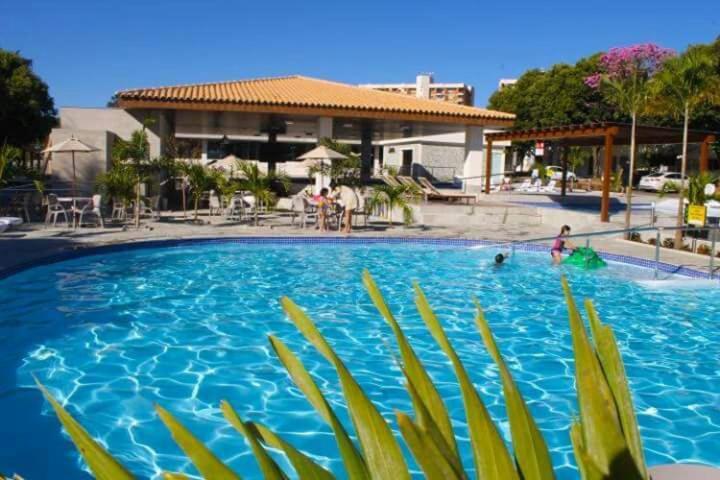 Flat Di Roma Resort Internacional Caldas Novas Exterior photo