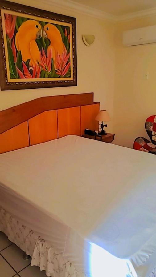 Flat Di Roma Resort Internacional Caldas Novas Exterior photo